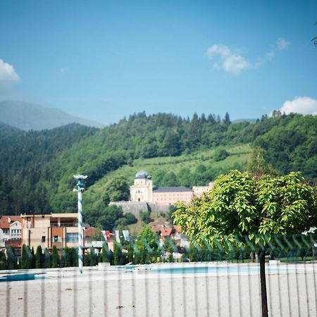 Resort Aquareumal Фойница Экстерьер фото
